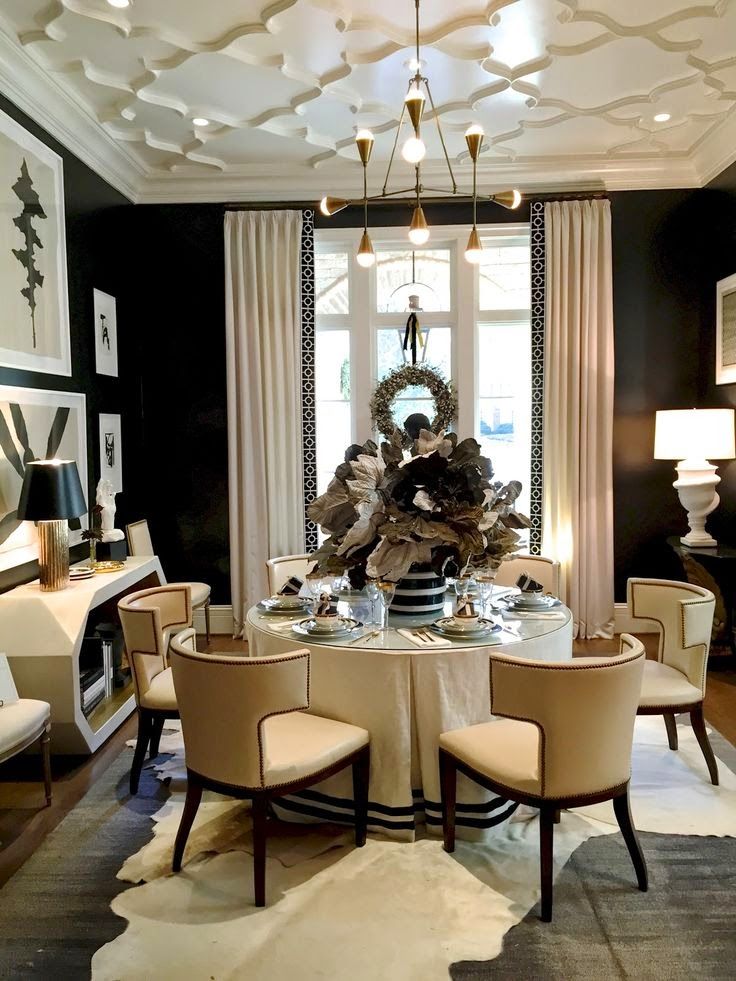 The Atlanta Homes & Lifestyles Home for the Holidays - The English Room