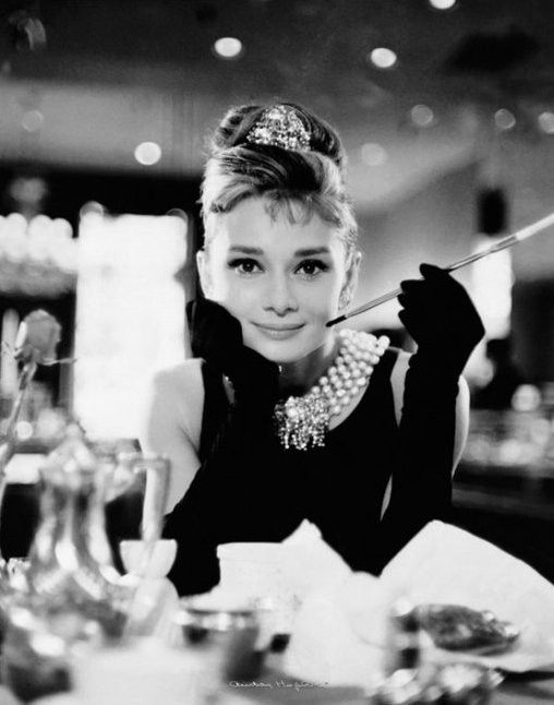 audrey-hepburn-breakfast-at-tiffany-s-i11224