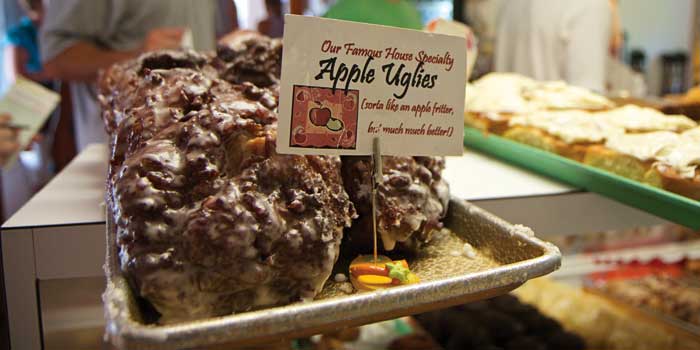 Apple-Uglies-at-Orange-Blossom-Bakery-and-Cafe
