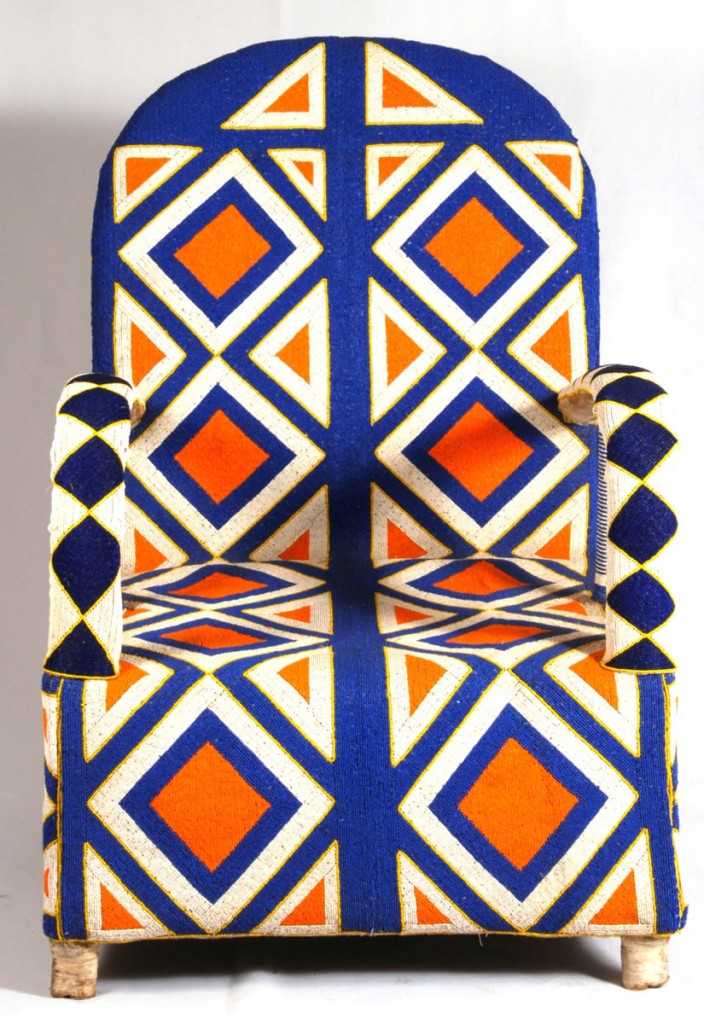 zoom_beaded-yoruba-chair
