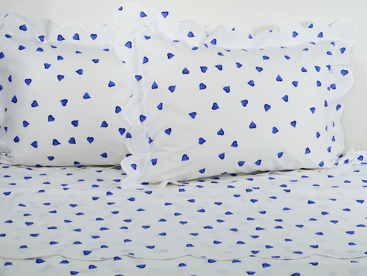 BLUE HEARTS BED