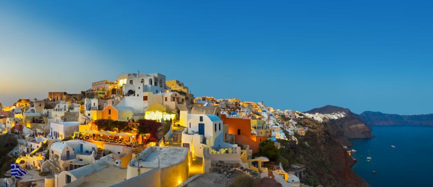 Greece-Santorini-Oia-at-Sunset-Header