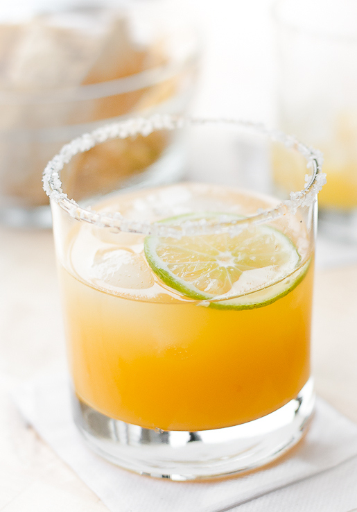 Orange-Margarita-cocktail-recipe-4