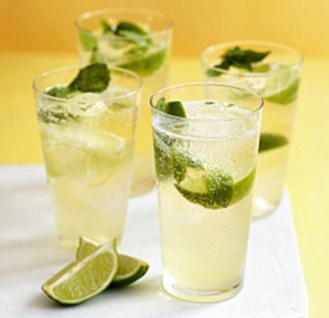 ElderflowerSpritzers.jpg