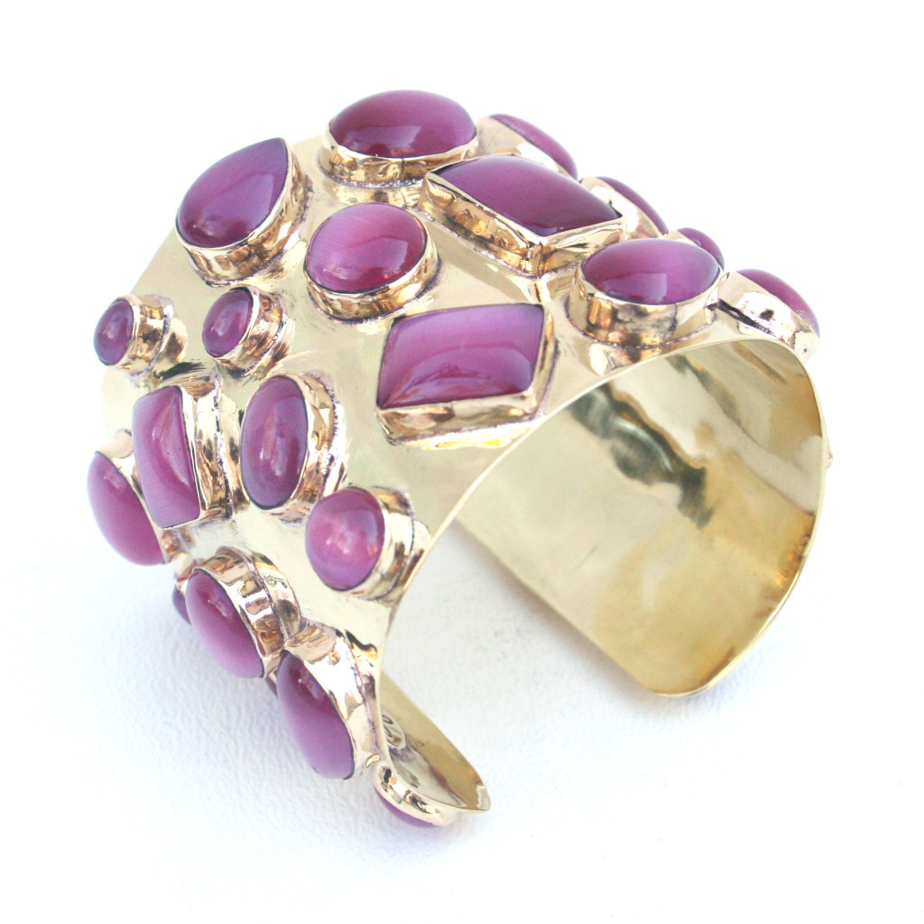 bendall_cuff_pink_opal_ef233b42-4df7-4dbe-bf6a-d62b23d998bb