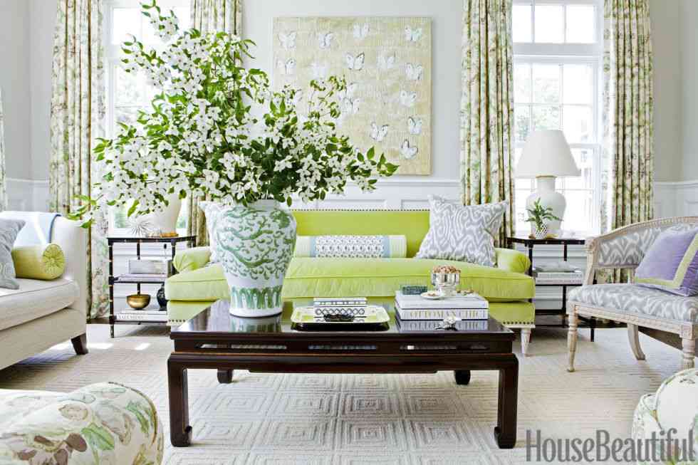 gallery-1445612902-fresh-from-the-garden-living-room