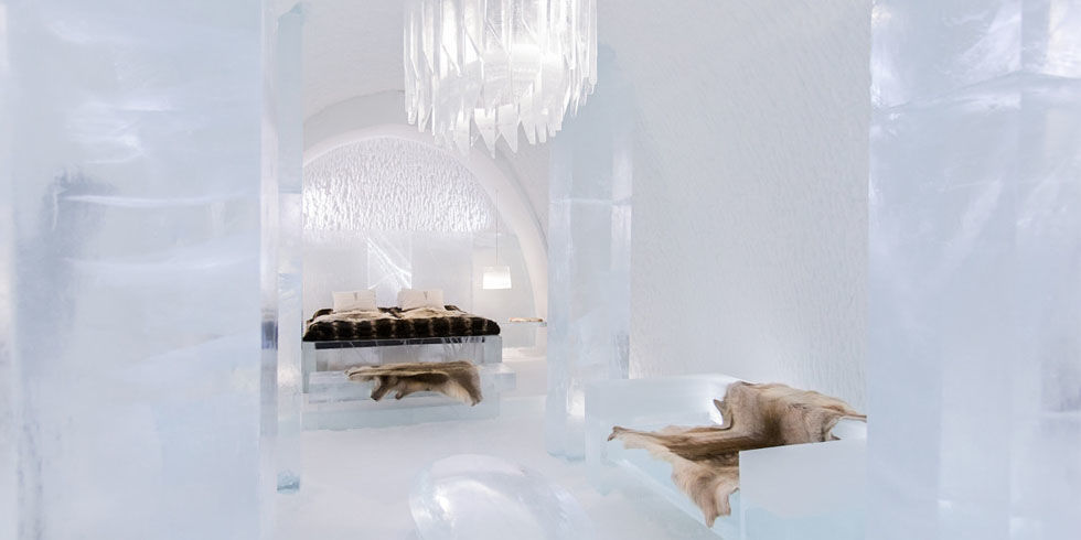 1450477092-1450393395-1450367313-ice-hotel-index