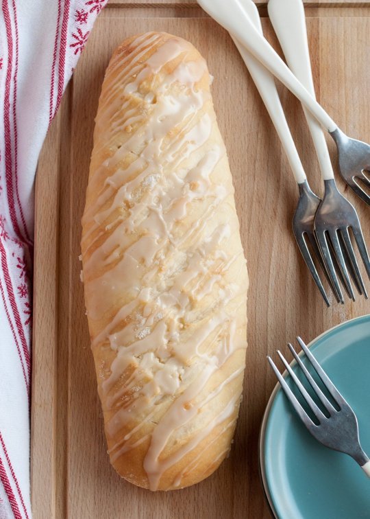2014-12-1-Cream-Cheese-Bread-4