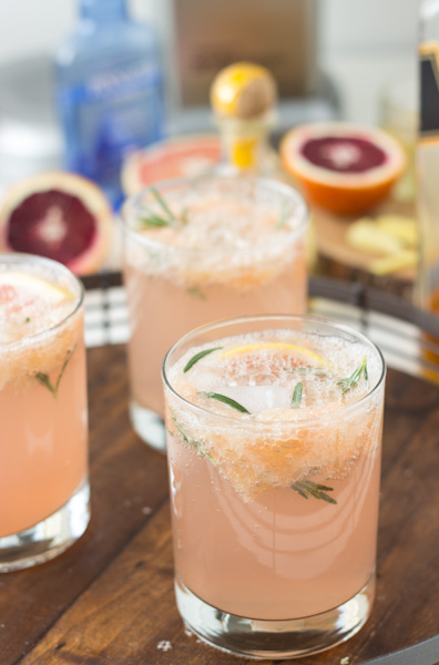 Sparkling-Grapefruit-Rosemary-Cocktail-1