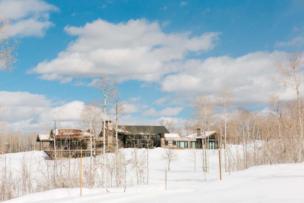 Modern+Mountain+Home+||+Studio+McGee+copy