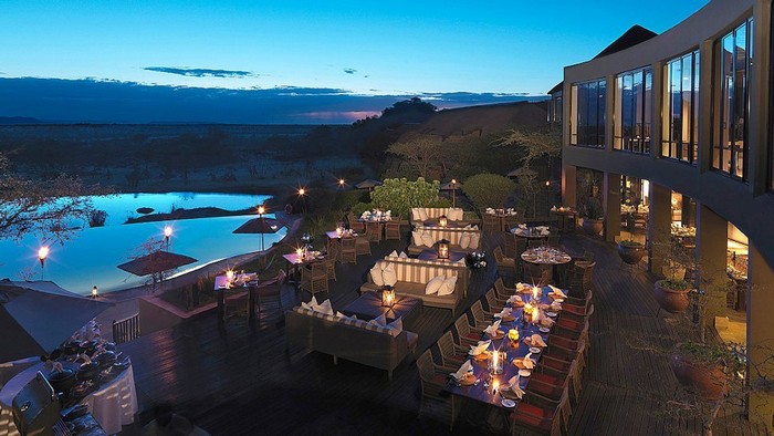 Best-hotels-around-the-world-Four-Seasons-Safari-Lodge-Serengeti-3