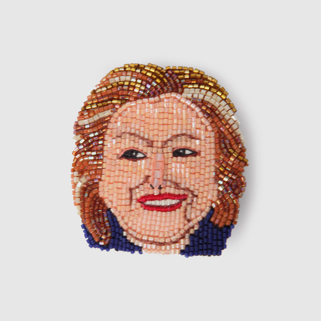 Faces_Brooch_Hillary_b48b9b38-7e8d-441c-9b53-fa0b45a1c78c