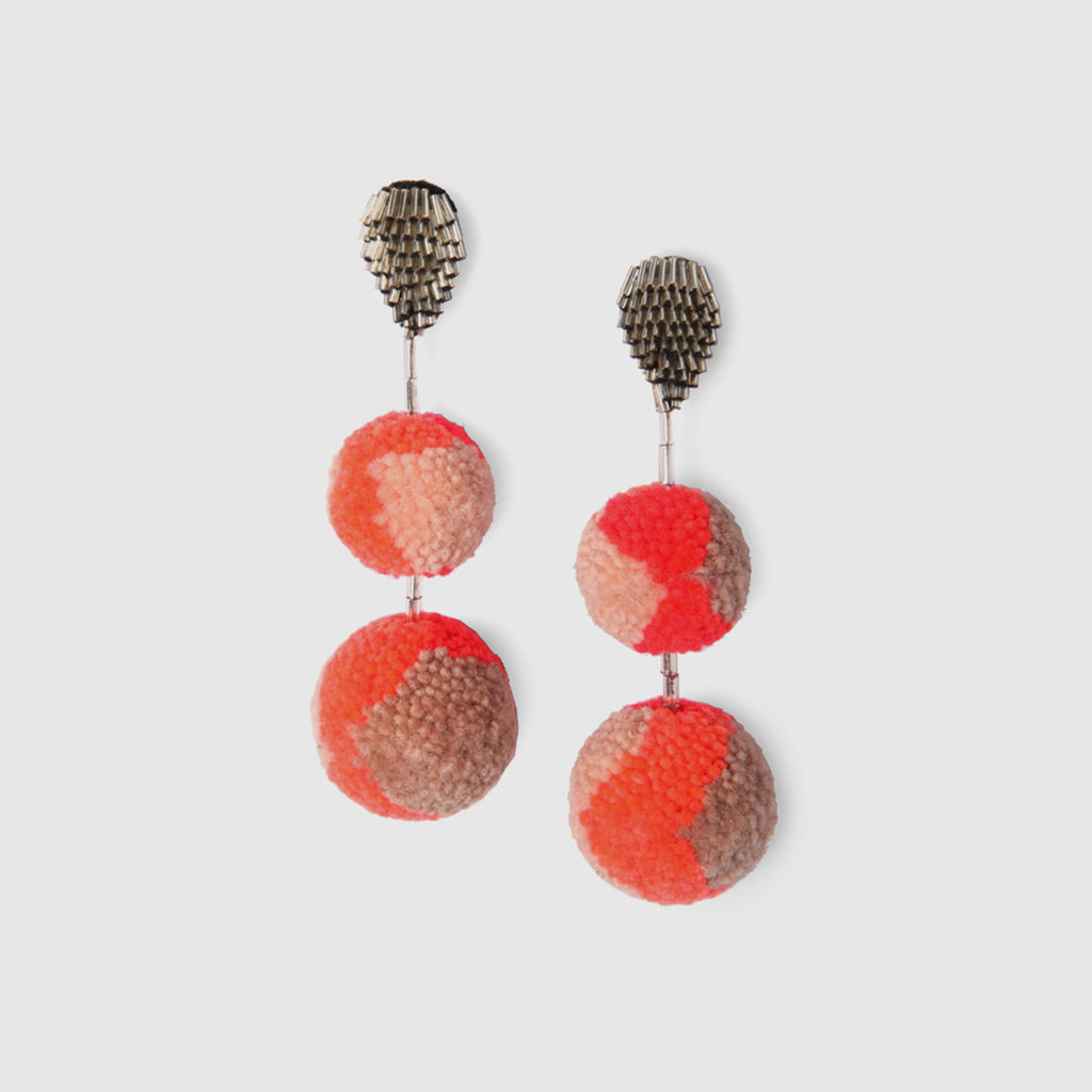 double_pompom_earrings_grey_neon_orange_hr16