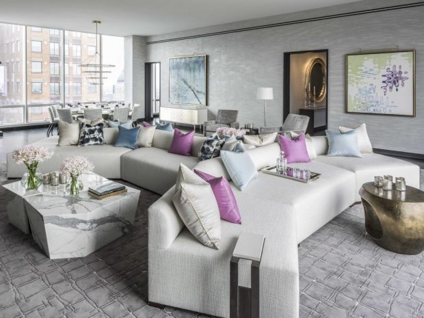 room-decor-ideas-15-colorful-living-rooms-by-jamie-drake-for-summer-homes-luxury-homes-luxury-living-room-summer-trends-2-e1464354677192