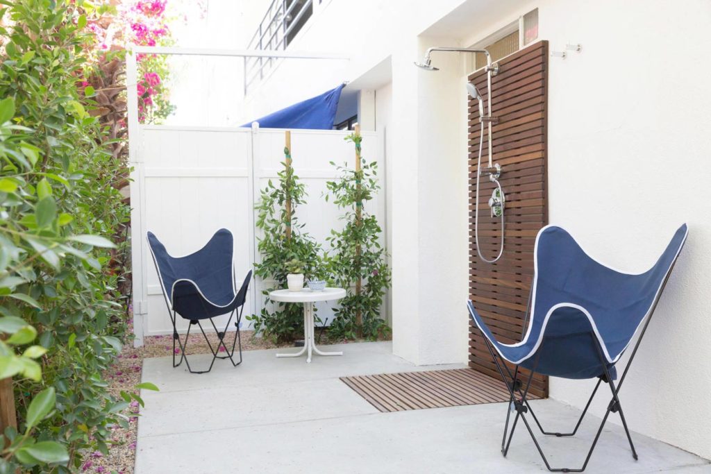 Holiday_House_-Palm_Springs_Patio_1