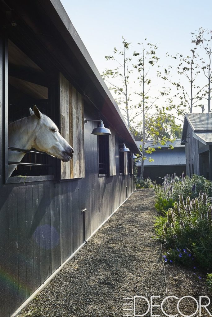 los-angeles-home-tour-horse-stables-1495137766
