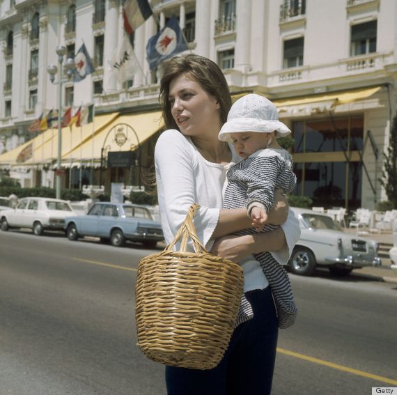 Jane Birkin And Her Daughter Charlotte Gainsbourg In Nice In 1972